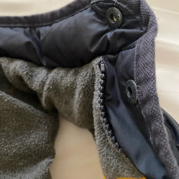 Baby Gap navy puffer vest size 5 - Picture 13 of 13